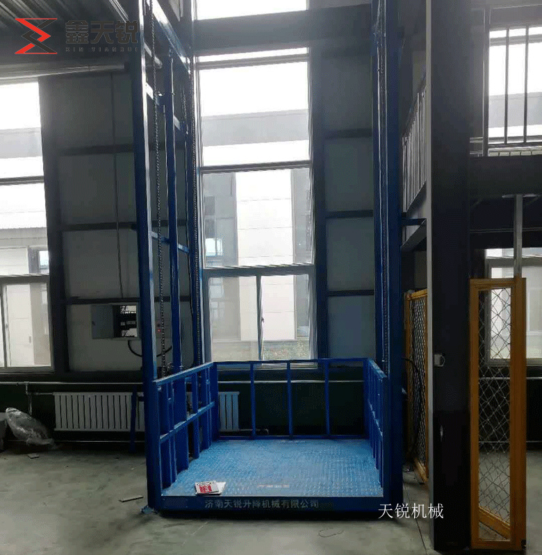 淮南导轨式升降机验收合格